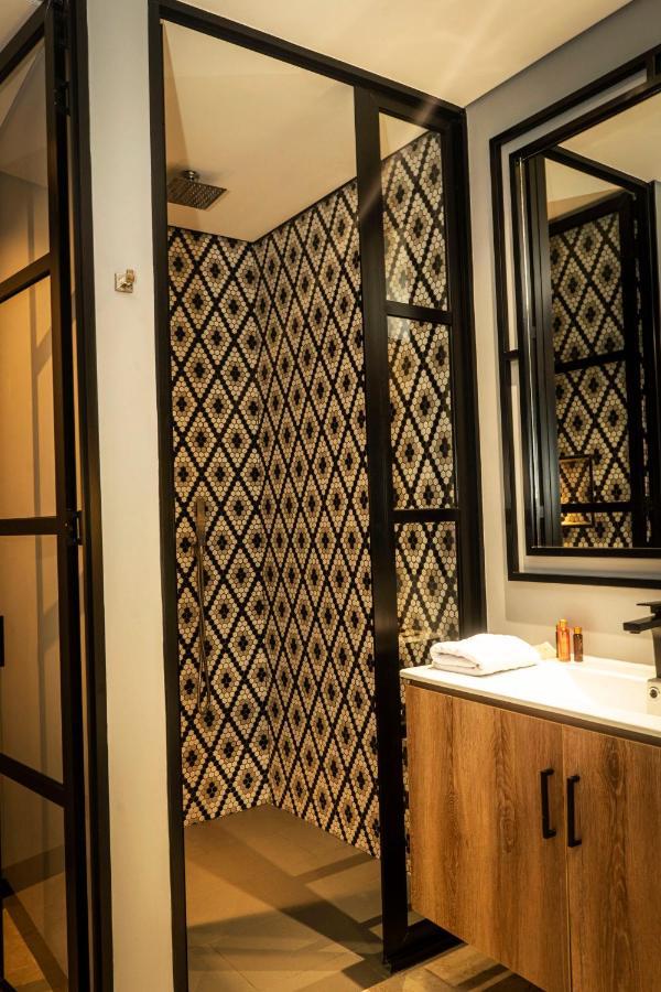 Cavalta By Bernalo Hotels Medellín Kültér fotó Bathroom