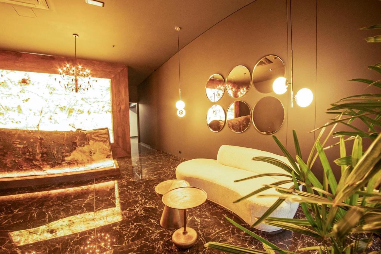 Cavalta By Bernalo Hotels Medellín Kültér fotó Interior of the hotel