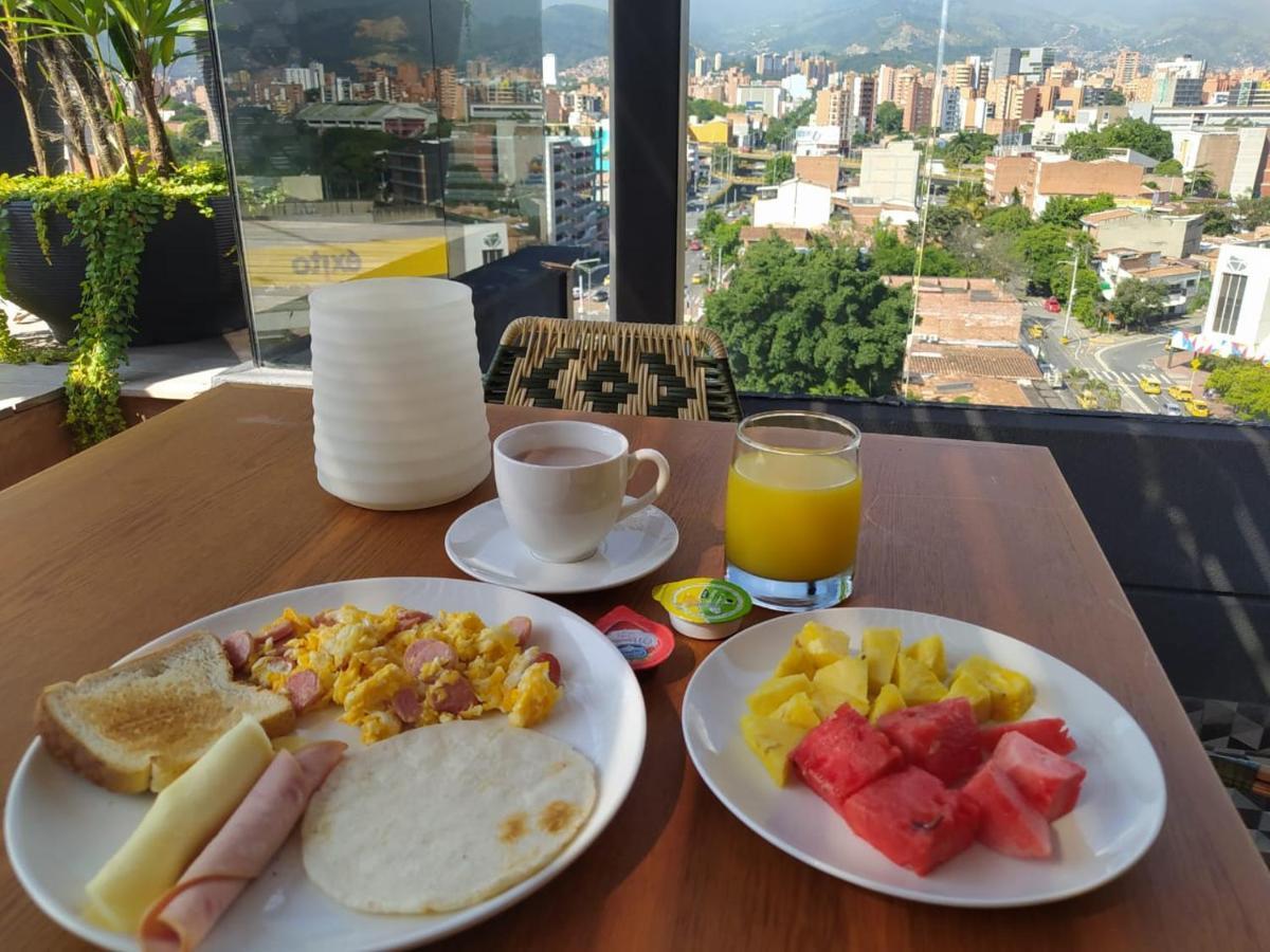 Cavalta By Bernalo Hotels Medellín Kültér fotó A breakfast in Bogotá, Colombia